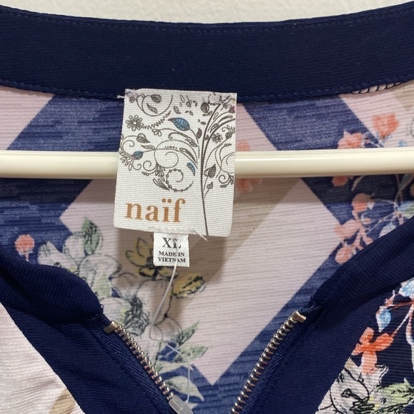 Anthropologie Naïf Women’s Floral Top Blouse XL 🌟 - Picture 3 of 6